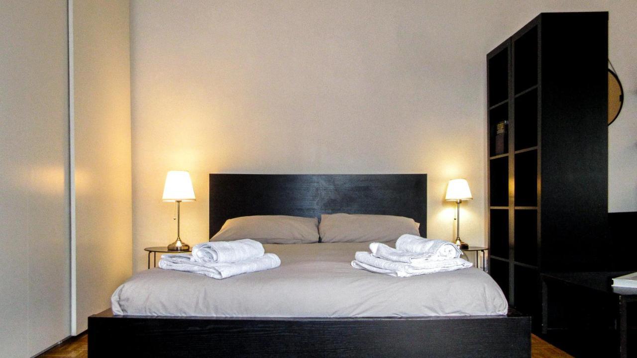 Easy Isola, For An Easy Stay Milano Exteriör bild