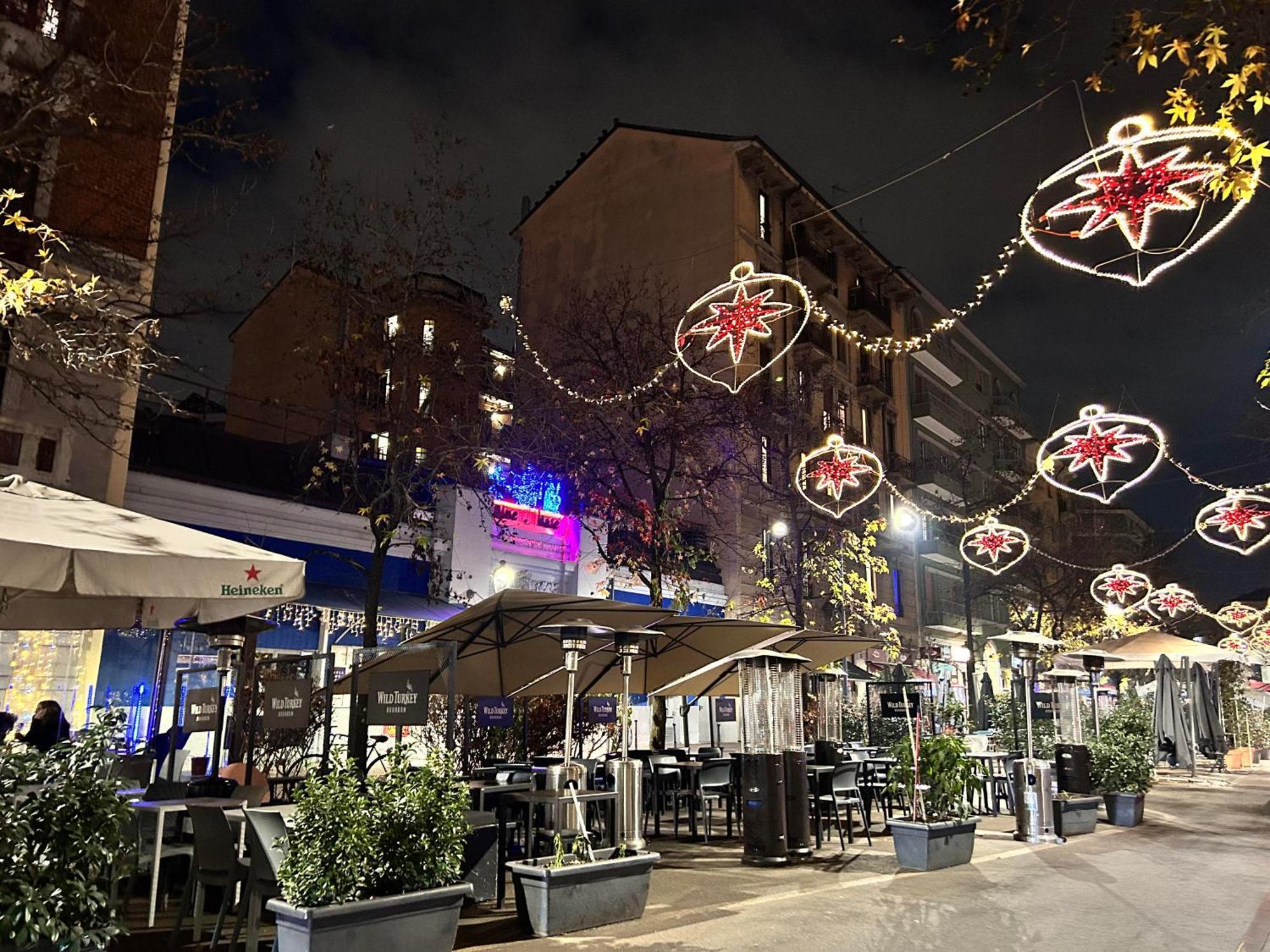 Easy Isola, For An Easy Stay Milano Exteriör bild
